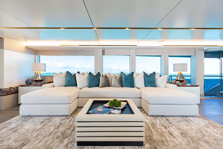 Amore Yacht Photos Pics 