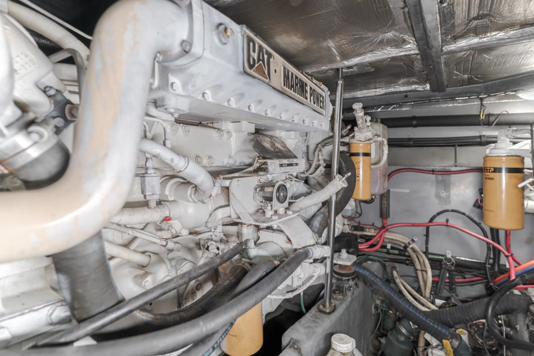 Oasis Yacht Photos Pics 