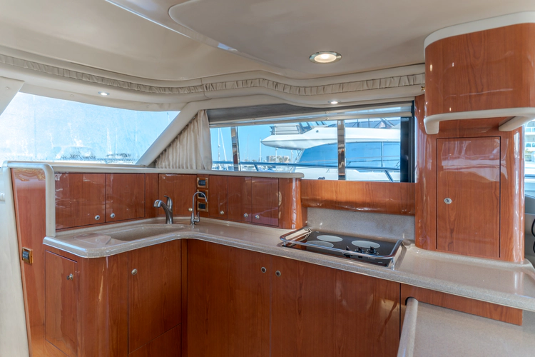 Oasis Yacht Photos Pics 