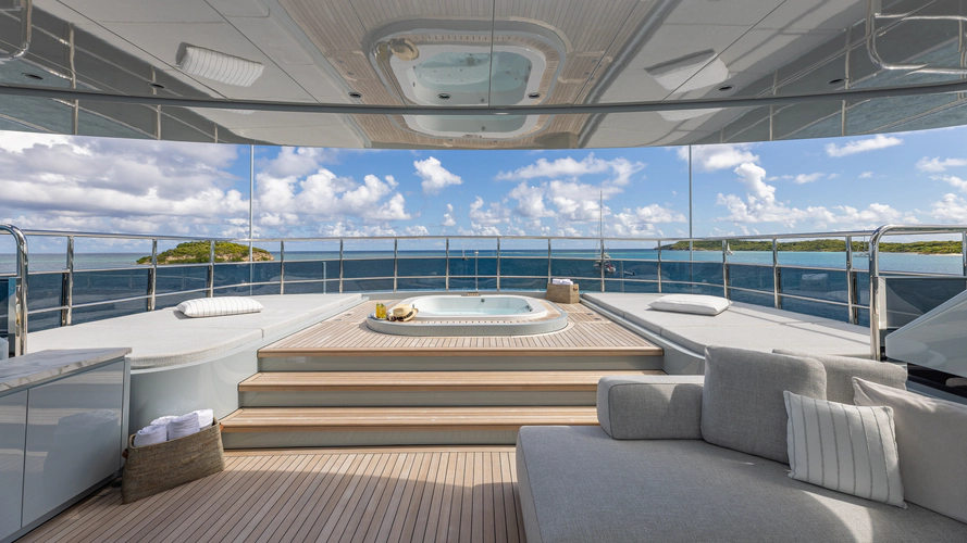 Gioia Yacht Photos Pics 