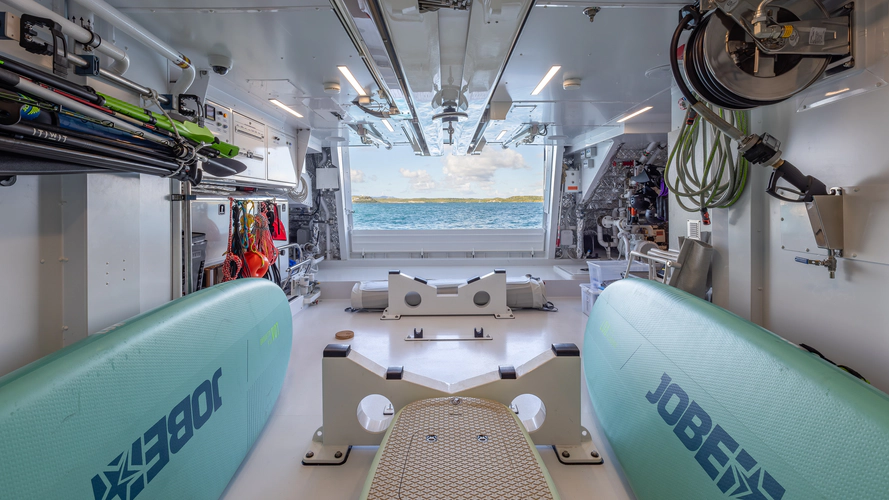 Gioia Yacht Photos Pics 