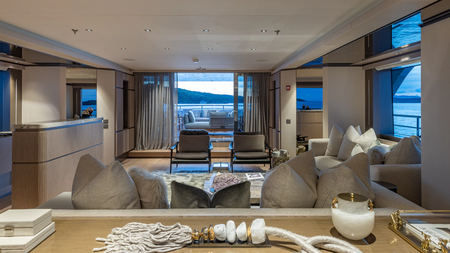 Gioia Yacht Photos Pics 