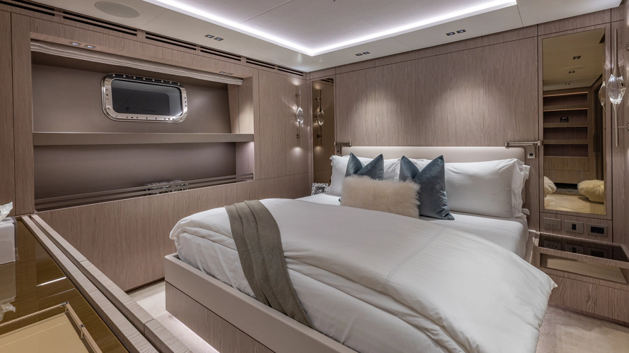 Gioia Yacht Photos Pics 