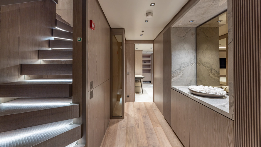 Gioia Yacht Photos Pics 