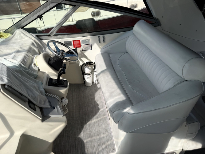 Honu Yacht Photos Pics 