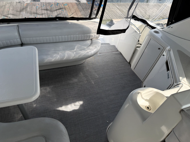 Honu Yacht Photos Pics 