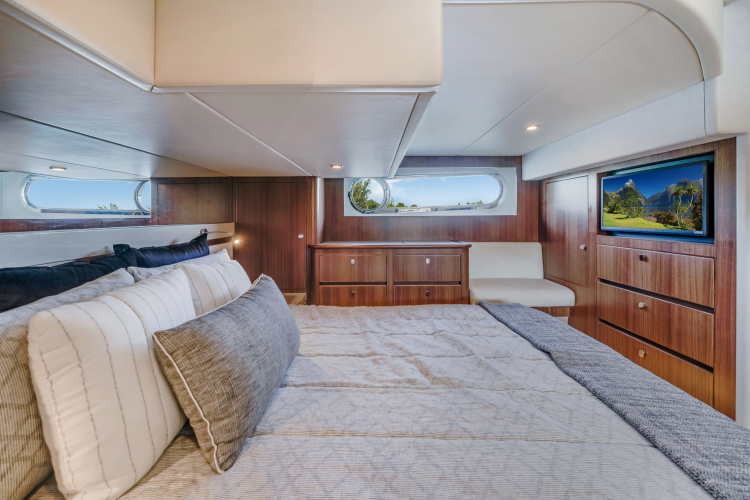 54 Daybridge Yacht Photos Pics 