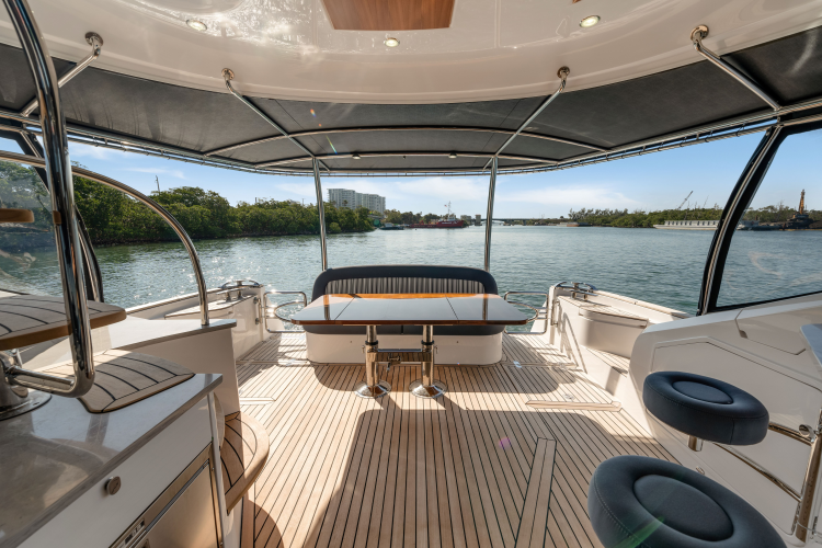 54 Daybridge Yacht Photos Pics 