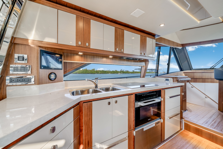 54 Daybridge Yacht Photos Pics 