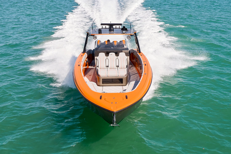 Va Va Vroom Yacht Photos Pics 