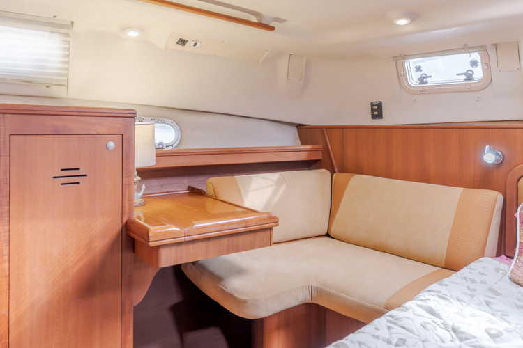 Jolly Rogers Yacht Photos Pics 