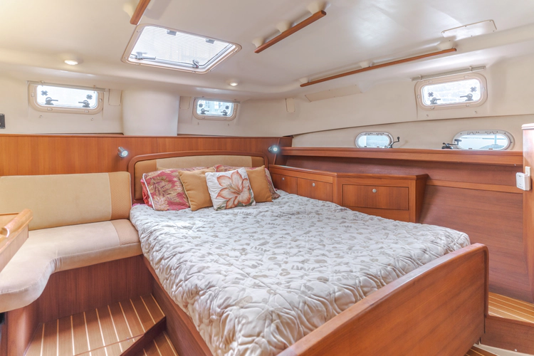 Jolly Rogers Yacht Photos Pics 