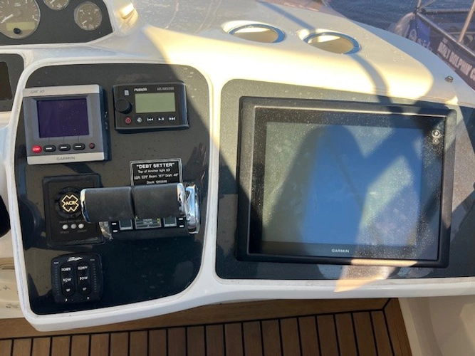 Debt Setter Yacht Photos Pics 