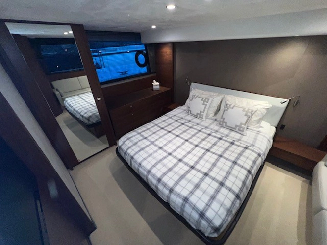 Debt Setter Yacht Photos Pics 