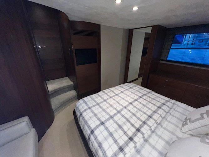 Debt Setter Yacht Photos Pics 