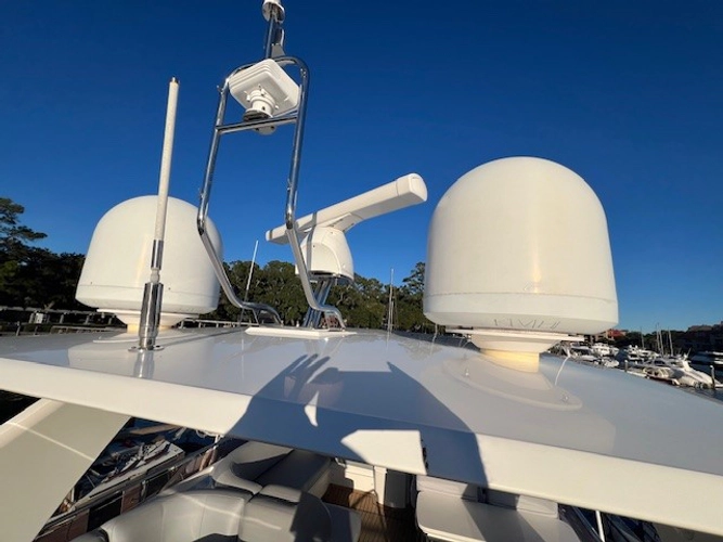 Debt Setter Yacht Photos Pics 