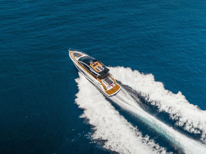 65 Sport Yacht Yacht Photos Pics 