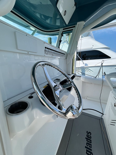 Pebbles Yacht Photos Pics 