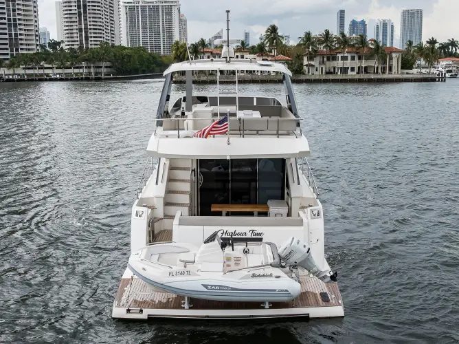 Harbour Time Yacht Photos Pics 