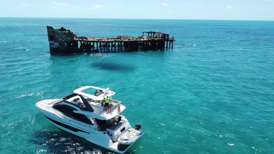 Harbour Time Yacht Photos Pics 