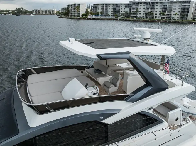 Harbour Time Yacht Photos Pics 