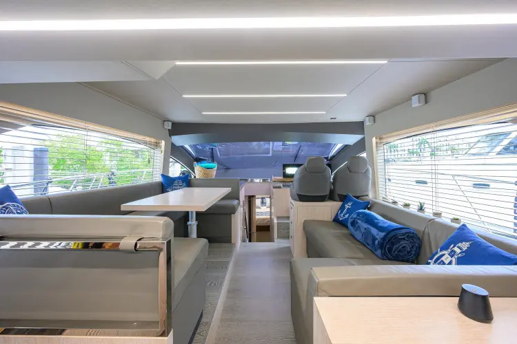 Harbour Time Yacht Photos Pics 