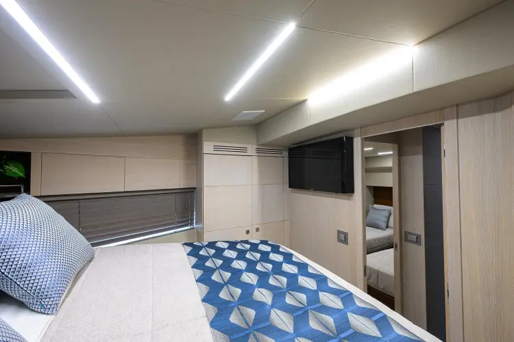 Harbour Time Yacht Photos Pics 