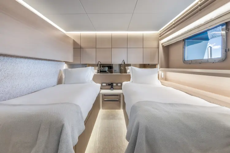 Evelyn P Yacht Photos Pics 