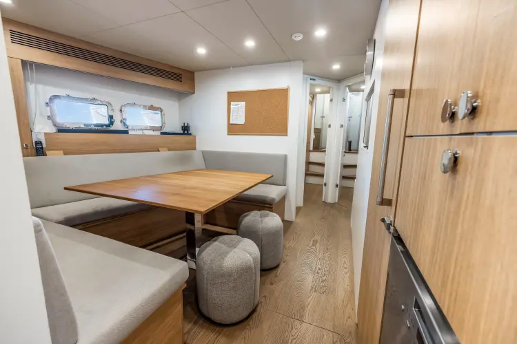 Evelyn P Yacht Photos Pics 