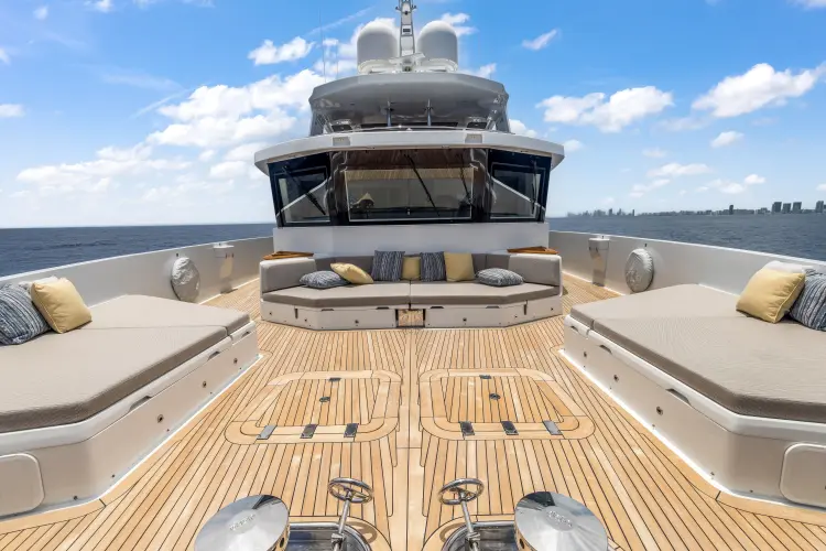 Evelyn P Yacht Photos Pics 