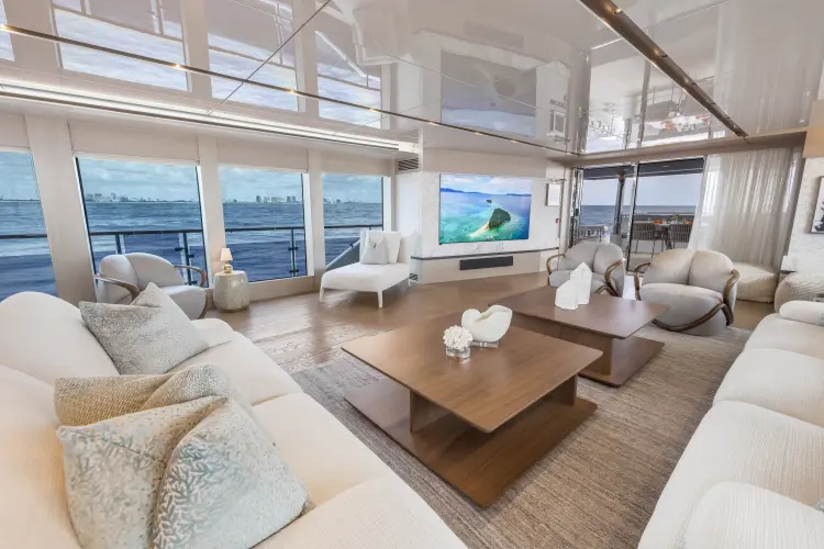 Evelyn P Yacht Photos Pics 