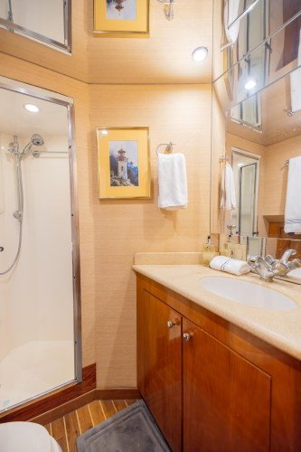 Vita Brevis Yacht Photos Pics 