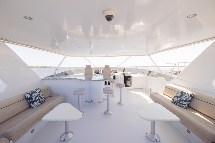 Vita Brevis Yacht Photos Pics 