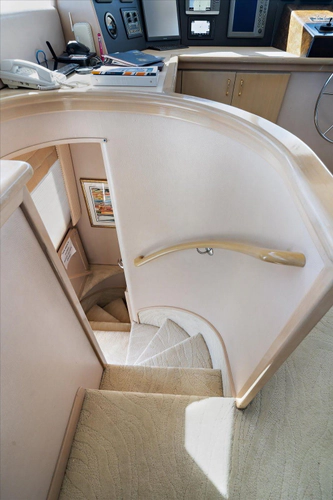 Think B.i.g Yacht Photos Pics 