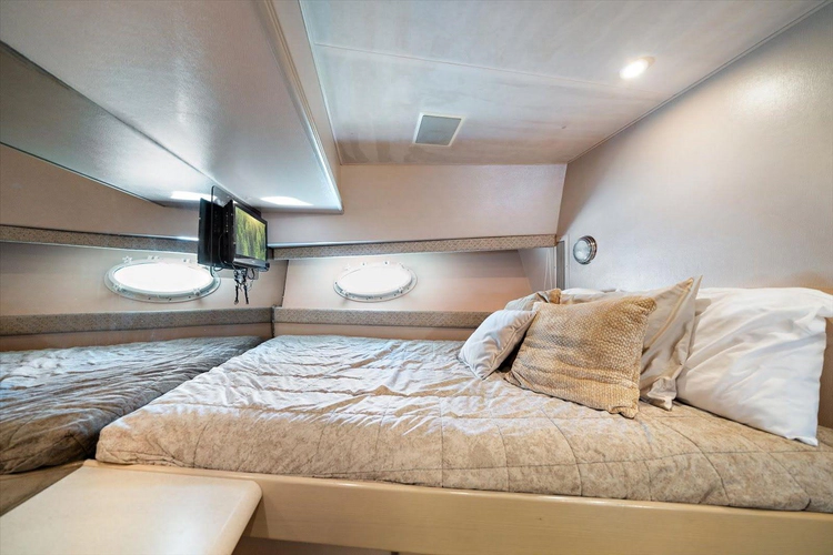 Think B.i.g Yacht Photos Pics 