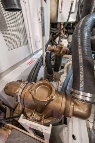 Think B.i.g Yacht Photos Pics 