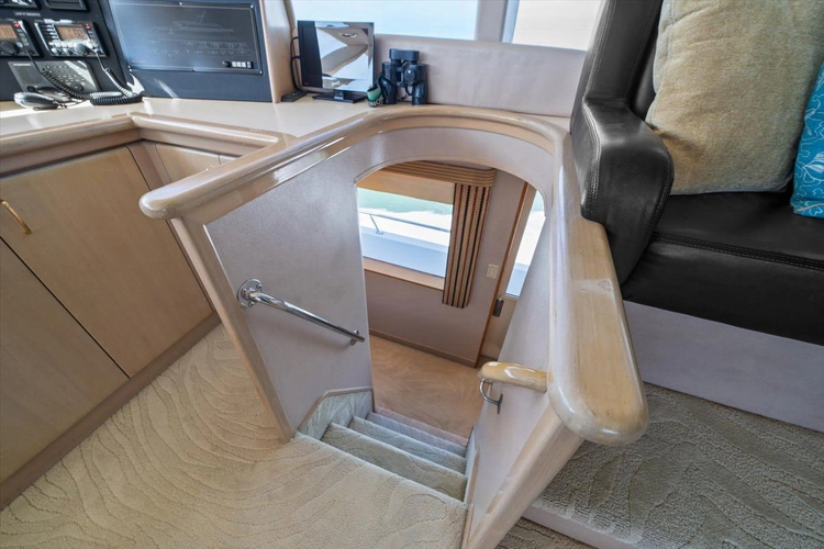 Think B.i.g Yacht Photos Pics 