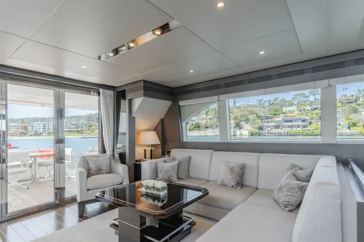 Gyrfalcon Yacht Photos Pics 