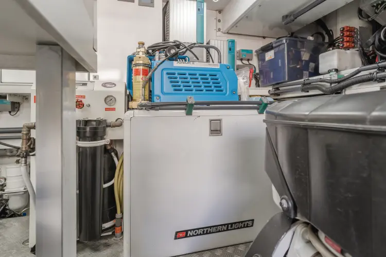 Gyrfalcon Yacht Photos Pics 