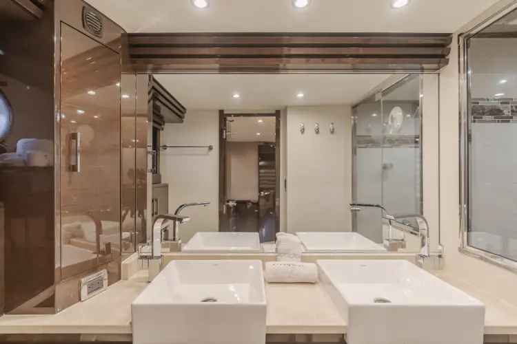 Fine Seas-onings Yacht Photos Pics 