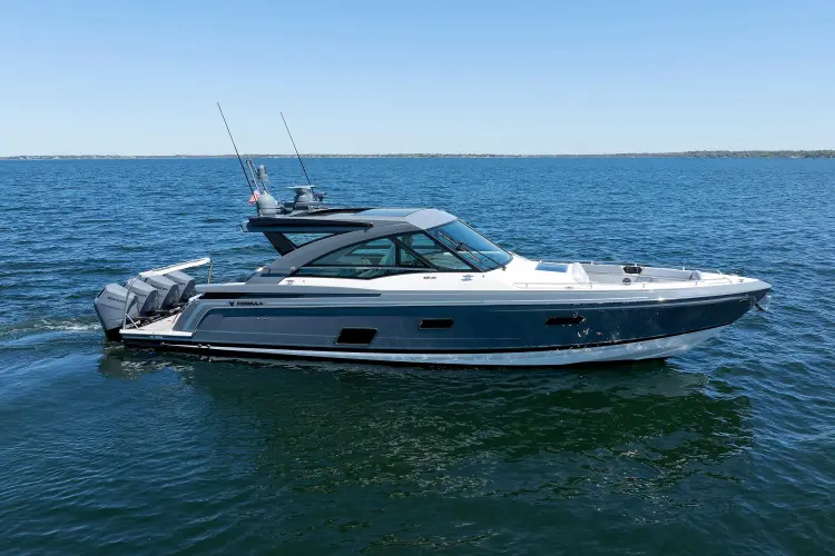 Cosmetic Sturgeon Yacht Photos Pics 