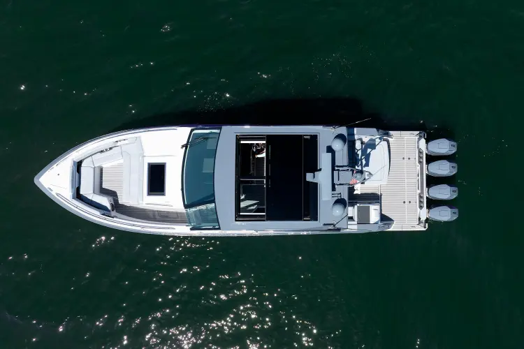 Cosmetic Sturgeon Yacht Photos Pics 