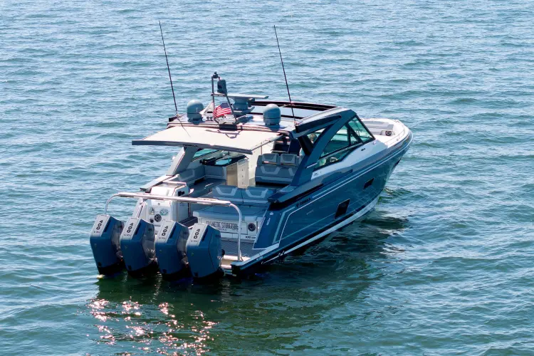 Cosmetic Sturgeon Yacht Photos Pics 