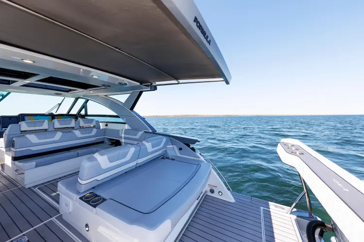 Cosmetic Sturgeon Yacht Photos Pics 