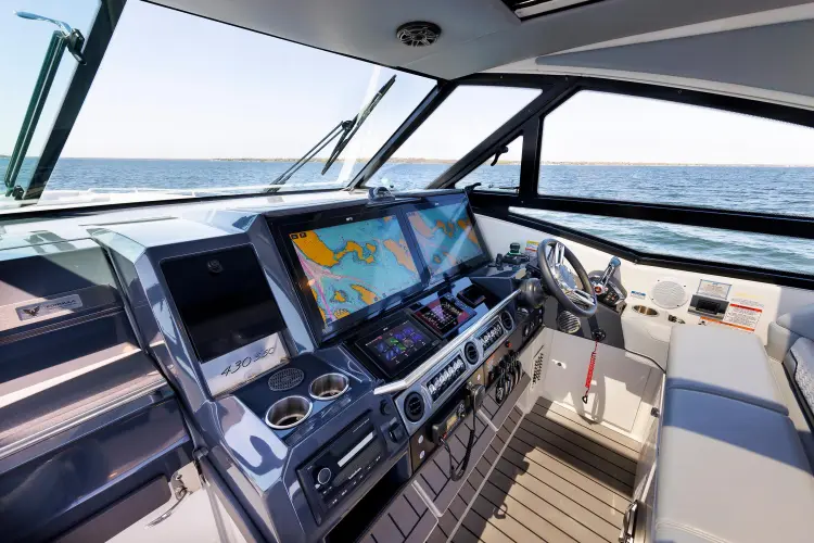 Cosmetic Sturgeon Yacht Photos Pics 