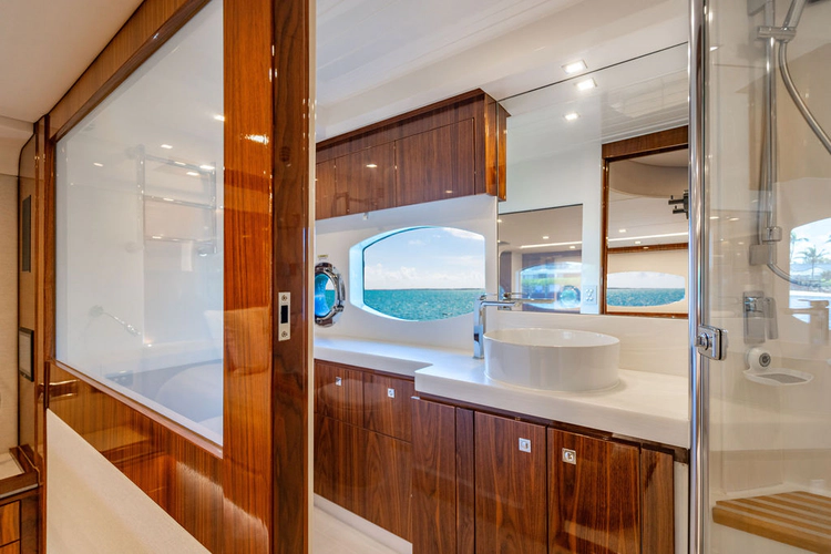 El Mar V Yacht Photos Pics 