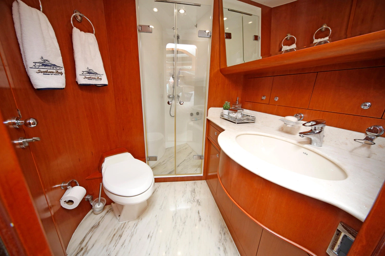 Southern Lady Yacht Photos Pics 