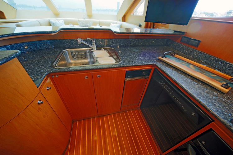 Southern Lady Yacht Photos Pics 