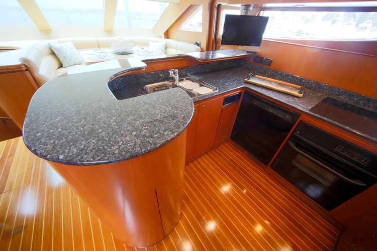 Southern Lady Yacht Photos Pics 