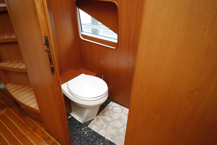 Southern Lady Yacht Photos Pics 